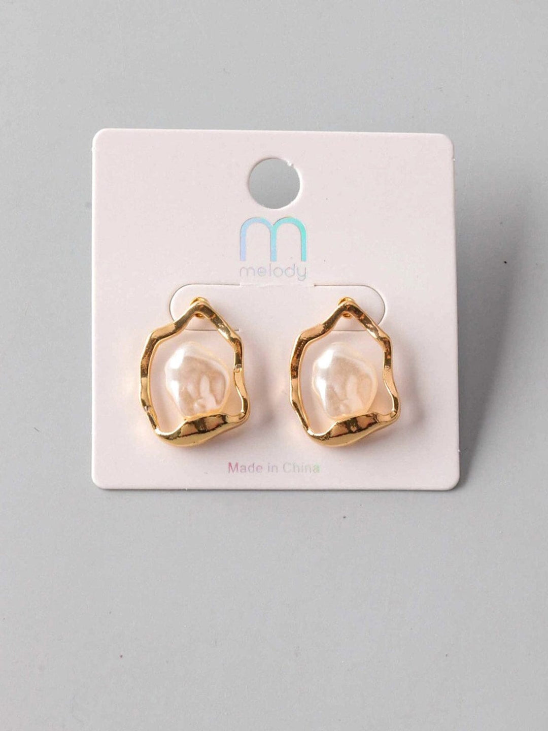 FASHION GOLD PEARL EARRINGS