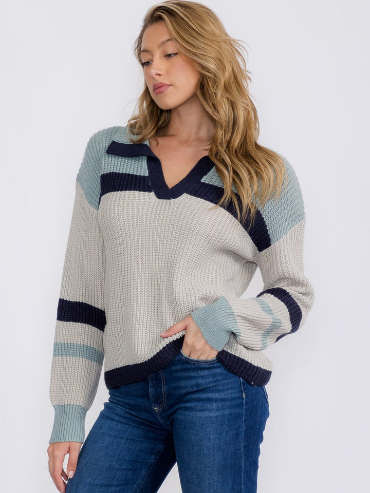 WOMEN'S LONG SLEEVE V-NECK KNIT COLORBLOCK PULLOVER SWEATER