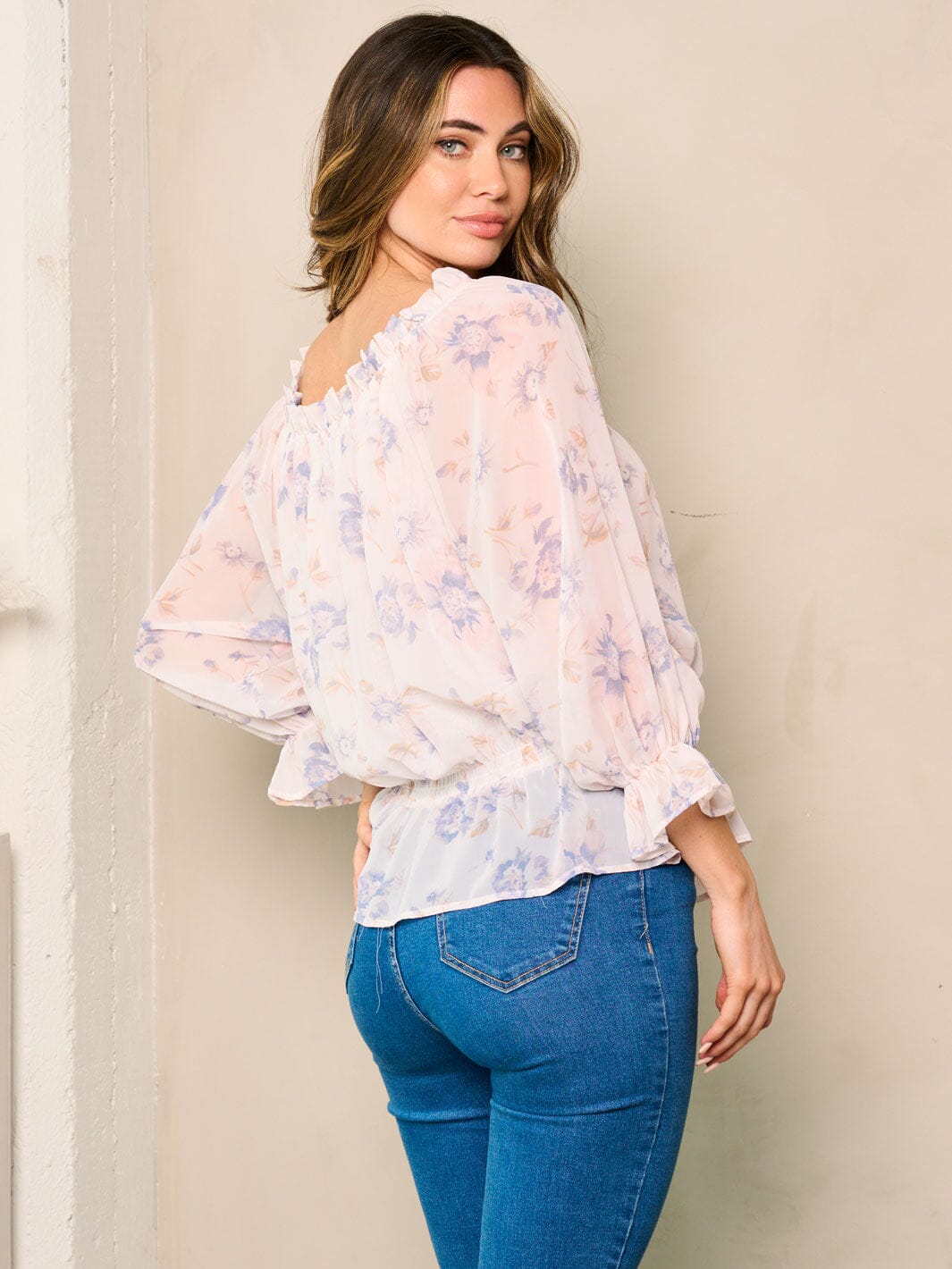 WOMEN'S LONG SLEEVE FLORAL RUFFLE TOP