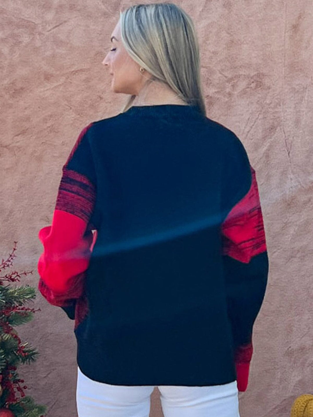 WOMEN'S LONG SLEEVE COLORBLOCK PULLOVER SWEATER