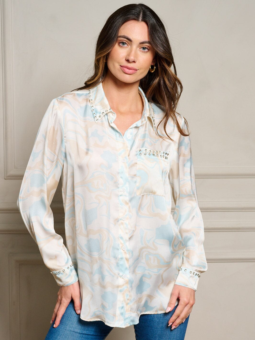 WOMEN'S LONG SLEEVE BUTTON UP STUDS DETAILED BLOUSE TOP