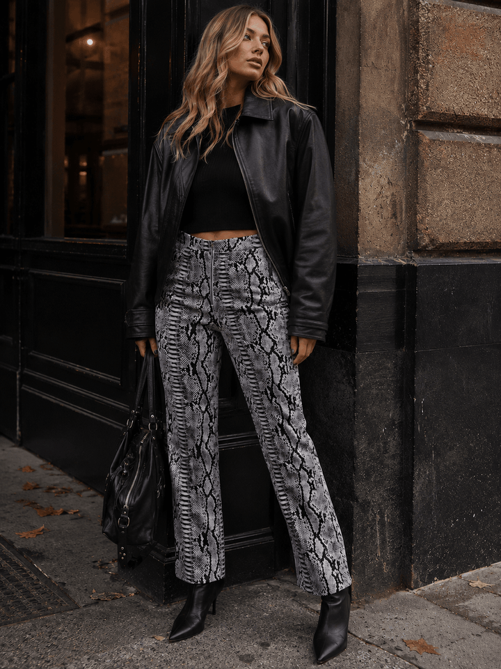WOMEN'S ZIP UP FRONT POCKETS SNAKE PRINT STARIGHT LEG PANTS
