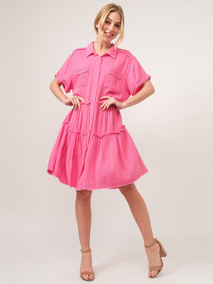 WOMEN'S SHORT SLEEVE BUTTON CLOSURE TIERED TUNIC MINI DRESS