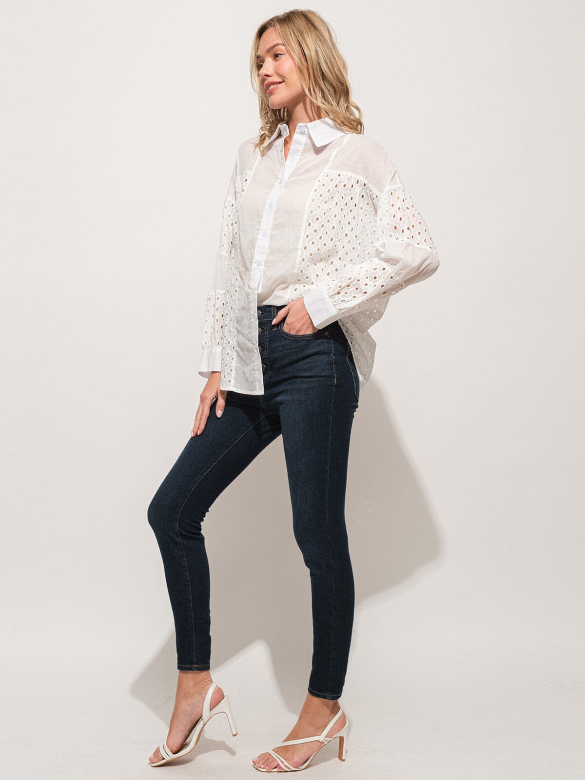 WOMEN'S LONG SLEEVE BUTTON UP EYELET TOP