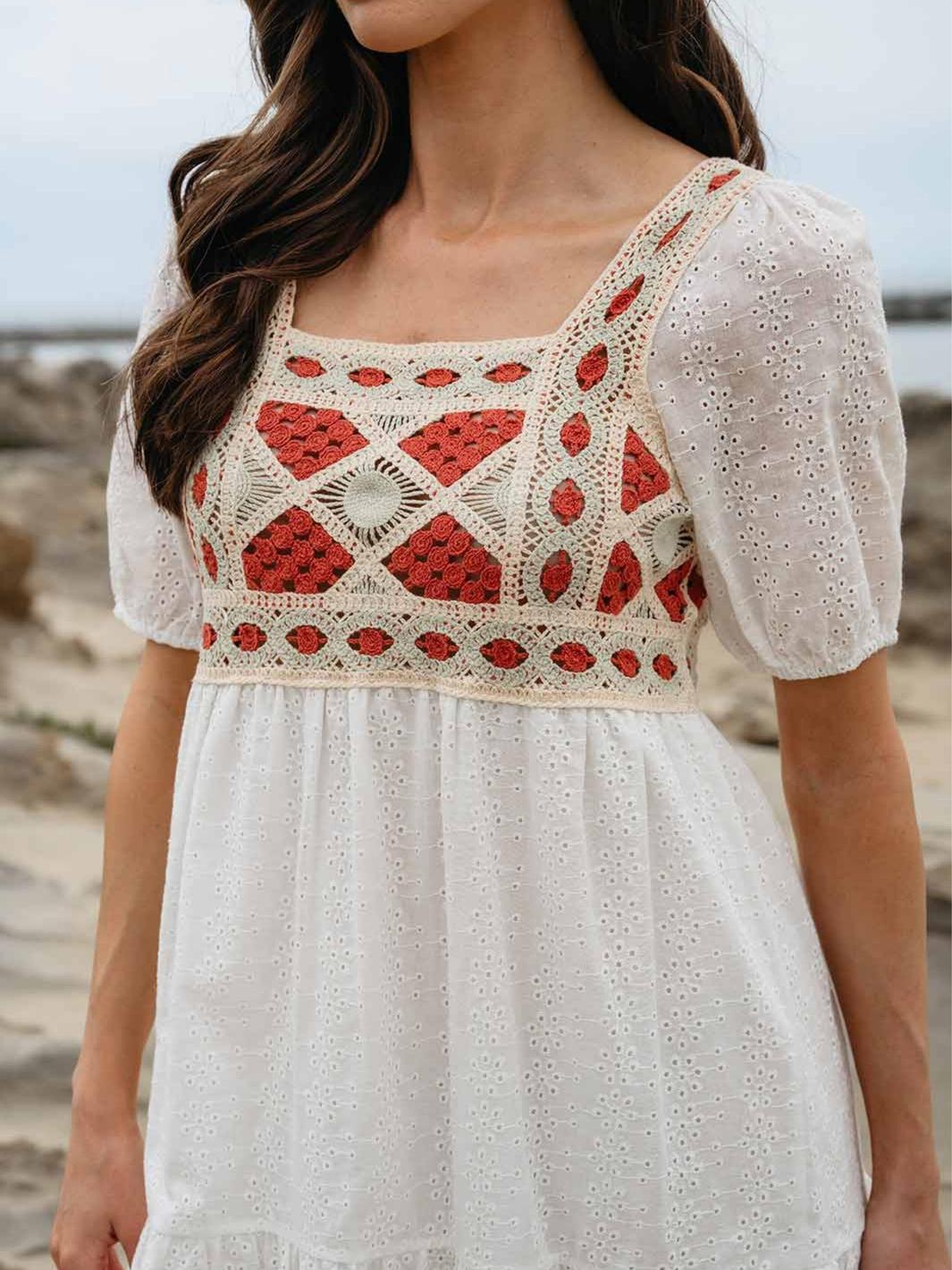 WOMEN'S SHORT SLEEVE KNITTED EYELET MIDI DRESS