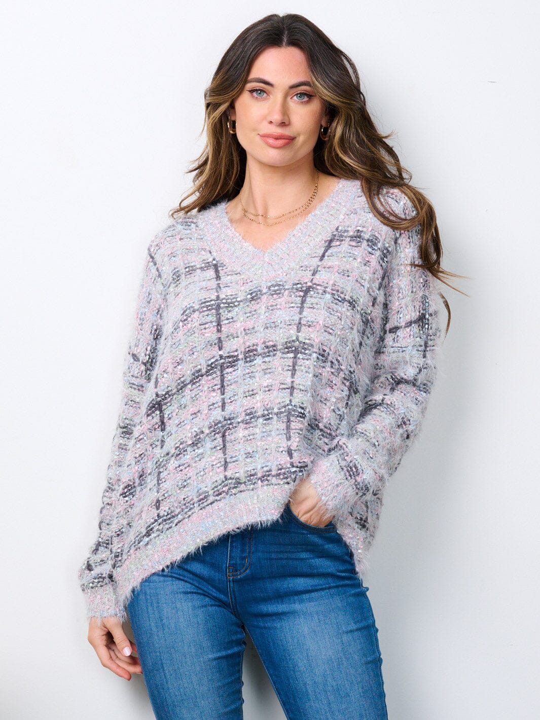WOMEN'S LONG SLEEVE V-NECK MULTI COLORS SWEATER