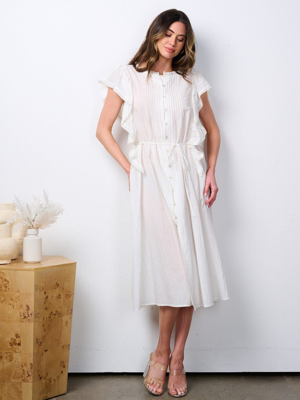 WOMEN'S SLEEVELESS RUFFLE BUTTON UP MIDI DRESS