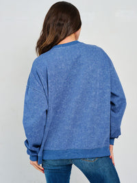 WOMEN'S LONG SLEEVE GRAPHIC STUDS PULLOVER SWEATER