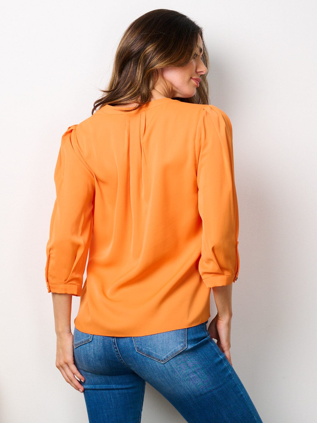 WOMEN'S 3/4 SLEEVES V-NECK BLOUSE TOP