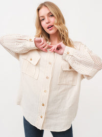 WOMEN'S LONG EYELET SLEEVE BUTTON UP FRONT POCKETS SHIRT