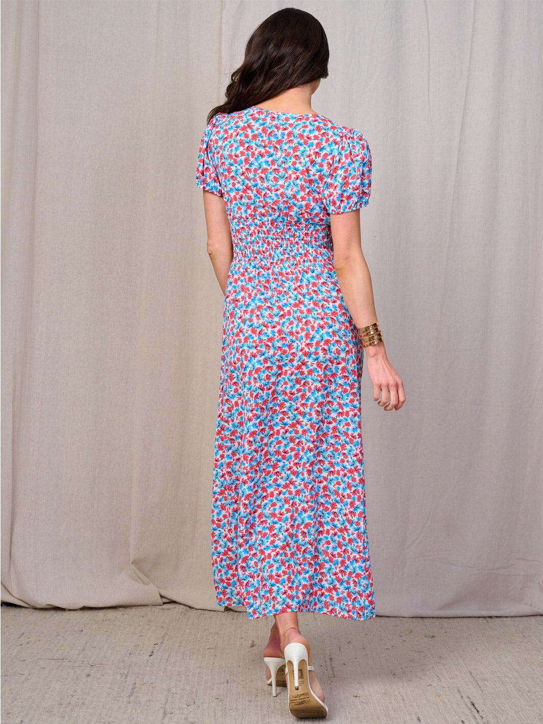 WOMEN'S SHORT SLEEVES BUTTON DETAILED SMOCK WAIST FLORAL MAXI DRESS