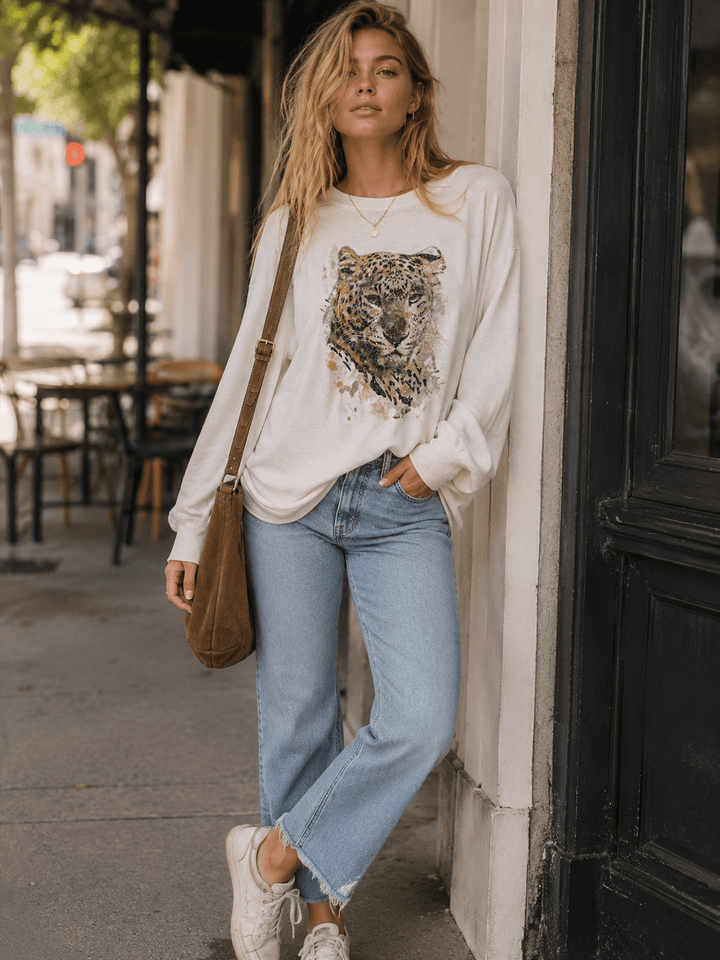WOMEN'S LONG SLEEVE GRAPHIC TOP