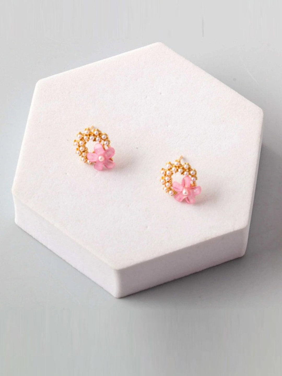 FASHION ASSORTED COLORS FLOWER EARRINGS
