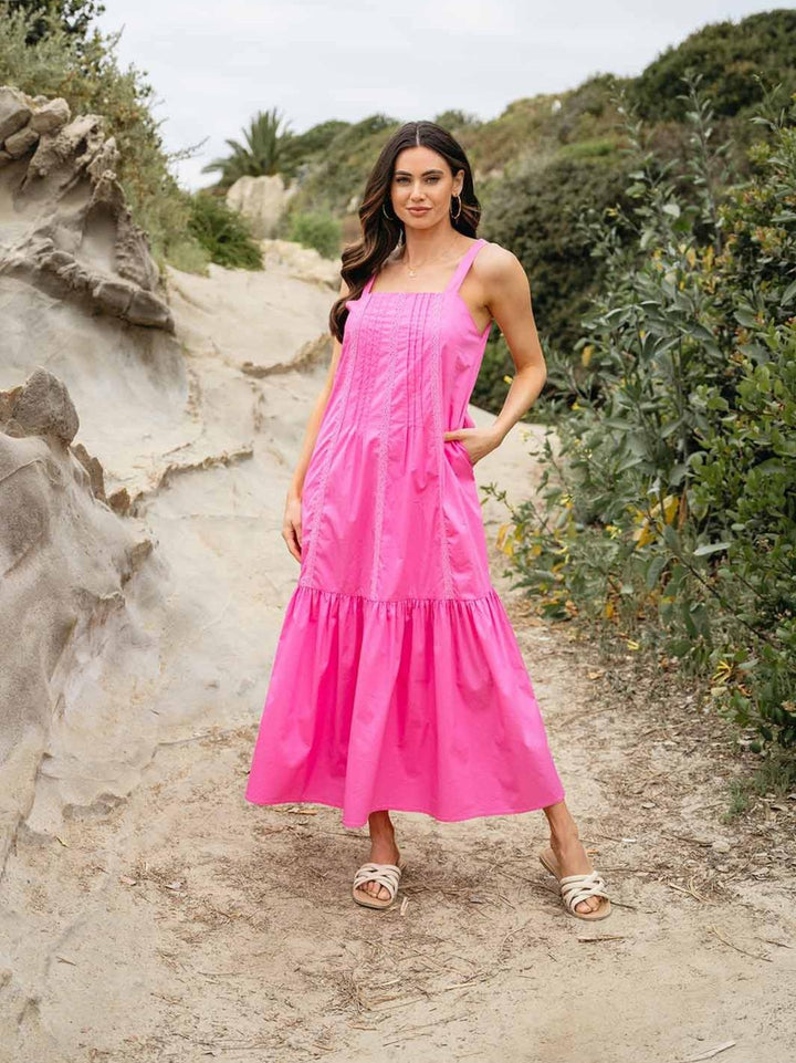 WOMEN'S SLEEVELESS POCKETS TIERED OPEN BACK MAXI DRESS