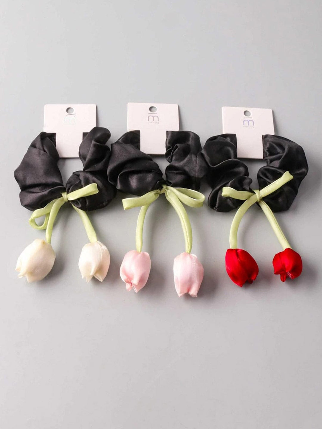 FASHION ASSORTED COLORS FLOWER SCRUNCHIES