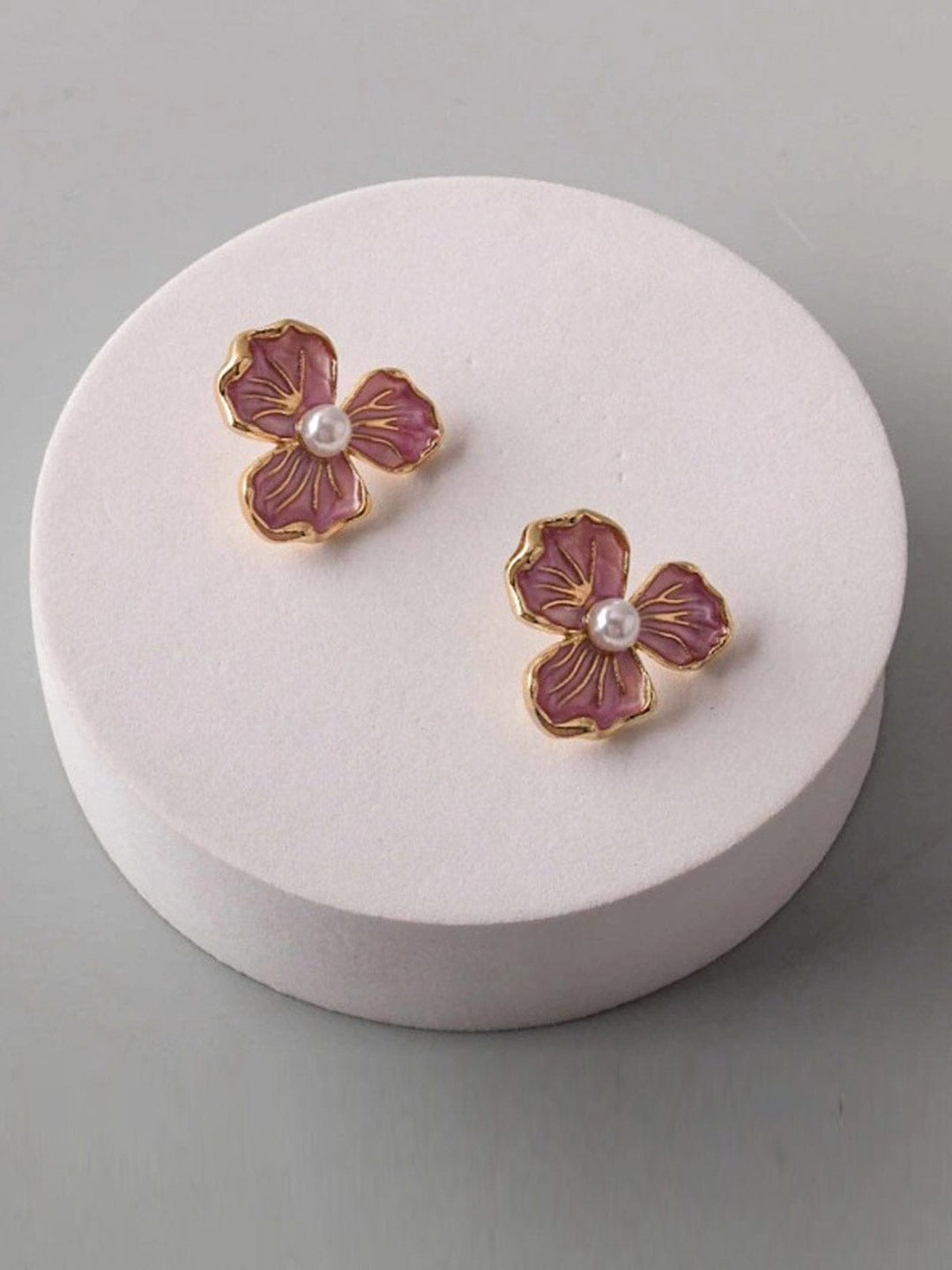 FASHION ASSORTED COLORS PEARL FLOWERS EARRINGS
