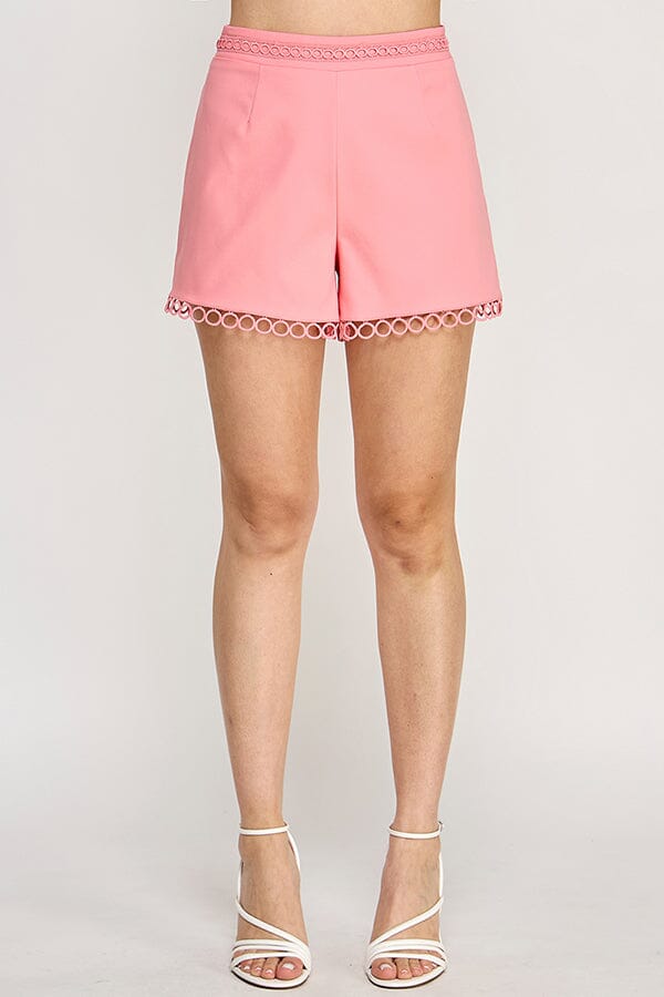 WOMEN'S ZIPPER CLOSURE TRIM DETAILED MINI SHORTS
