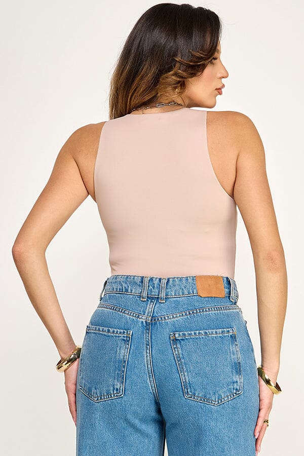 WOMEN'S SLEEVELESS SOLID BODYSUIT
