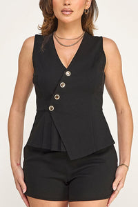WOMEN'S SLEEVELESS BUTTON CLOSURE BLOUSE & ZIP UP POCKETS MINI SHORTS 2PC. SET