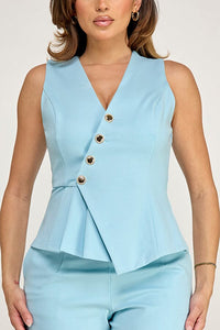 WOMEN'S SLEEVELESS BUTTON CLOSURE BLOUSE & ZIP UP POCKETS MINI SHORTS 2PC. SET