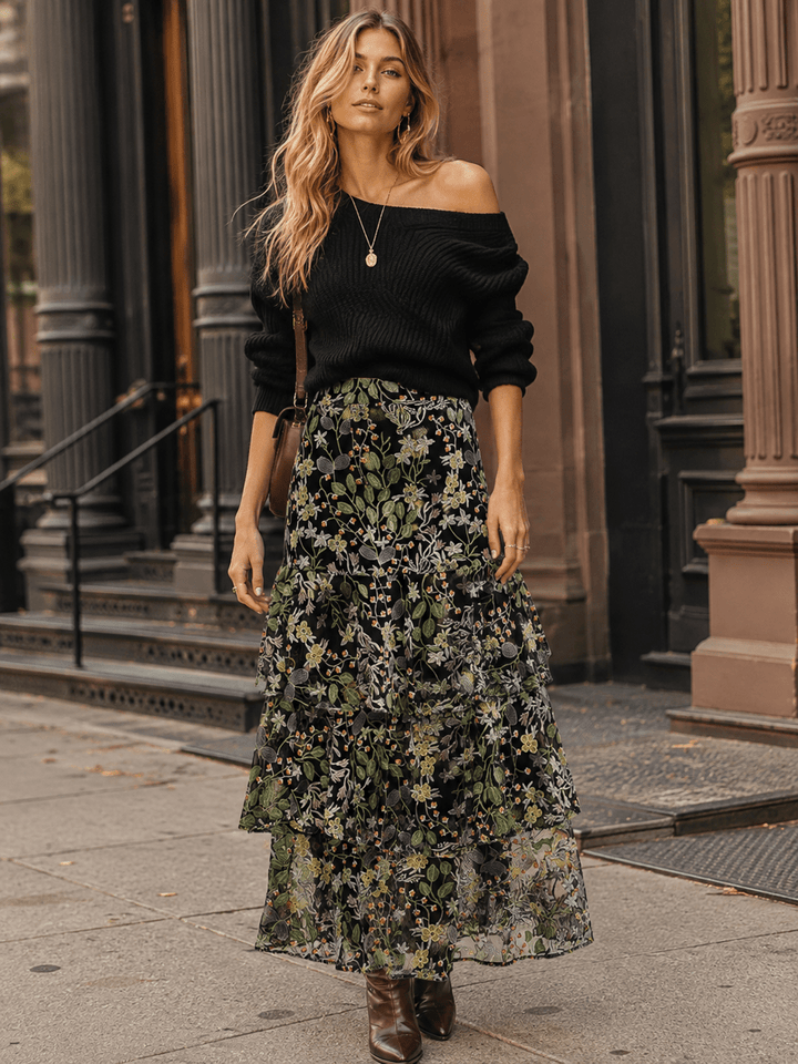 BEULAH WOMEN'S ZIPPER CLOSURE FLORAL EMBROIDERY RUFFLE TIERED MAXI SKIRT