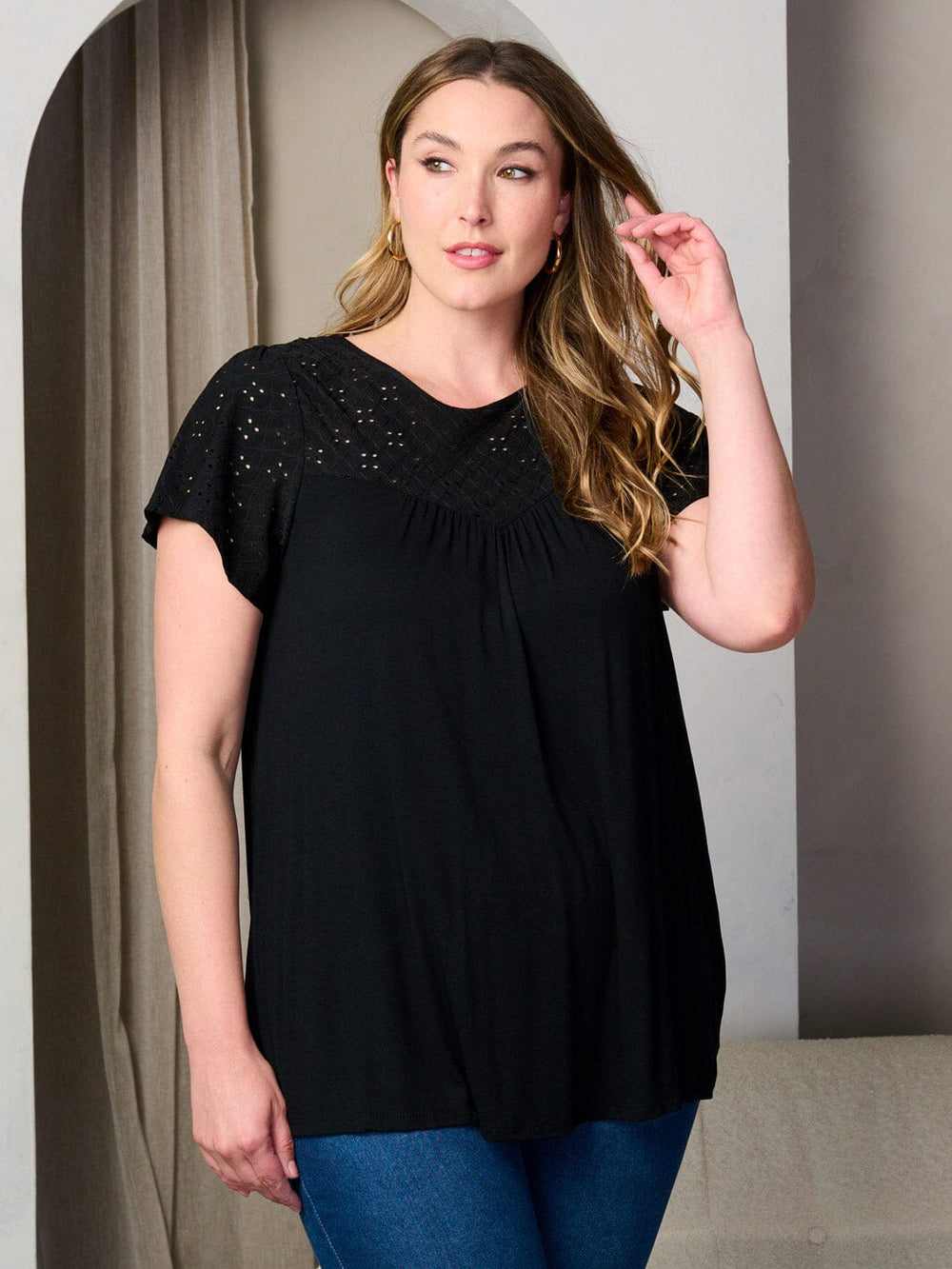 PLUS SIZE SHORT SLEEVE EYELET TUNIC BLOUSE TOP