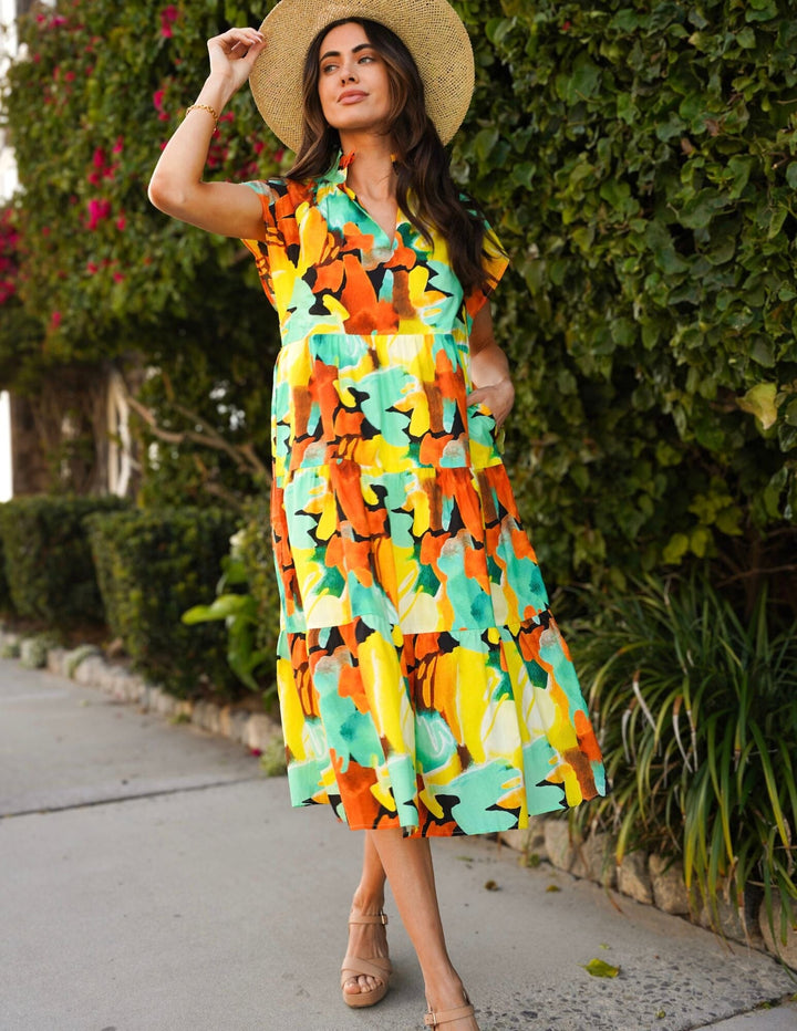 WOMEN'S SLEEVELESS V-NECK POCKETS TIERED TUNIC MULTI PRINT MIDI DRESS