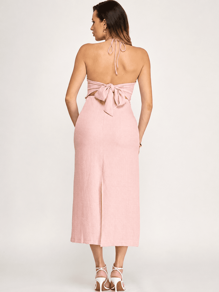 WOMEN'S SLEEVELESS HALTER NECK OPEN BACK CROCHET DETAILED MAXI DRESS
