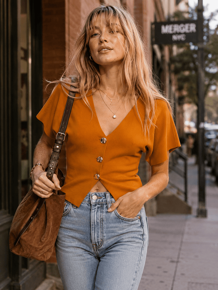 WOMEN'S SHORT SLEEVE V-NECK BUTTON UP RIBBED BLOUSE