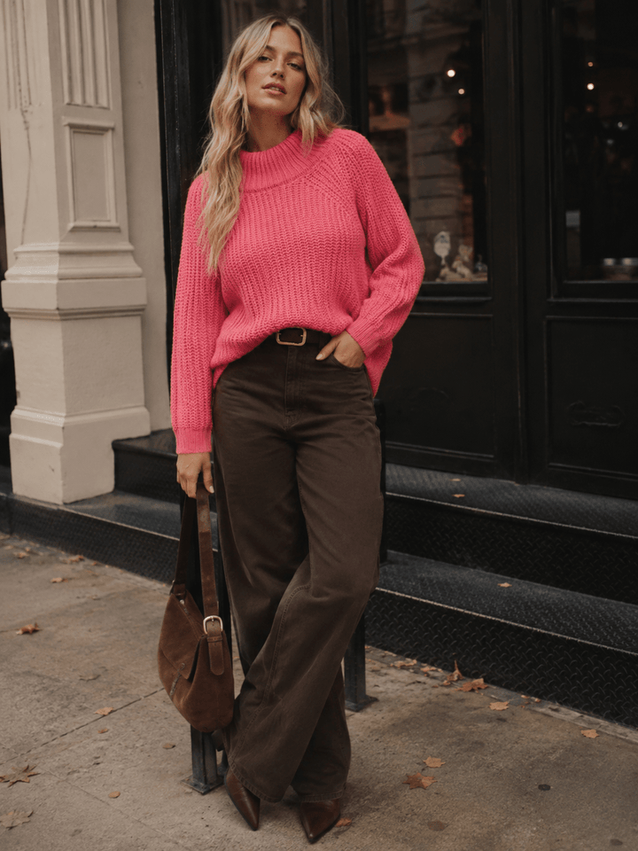 WOMEN'S LONG SLEEVE KNITTED PULLOVER SWEATER