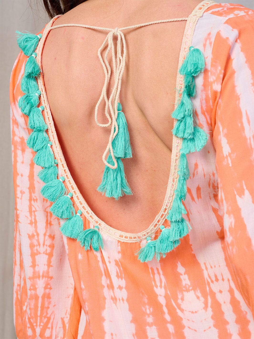 WOMEN'S LONG SLEEVE TASSEL OPEN BACK TUNIC MINI DRESS