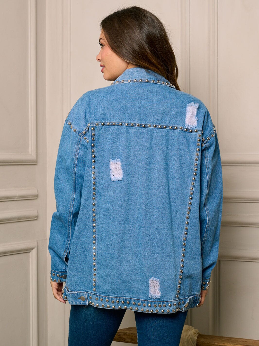 WOMEN'S LONG SLEEVE BUTTON UP DISTRESS STUDS DENIM JACKET