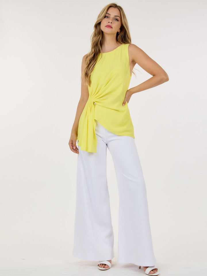 WOMEN'S SLEEVELESS FRONT RUCHED DETAILED TANK TOP