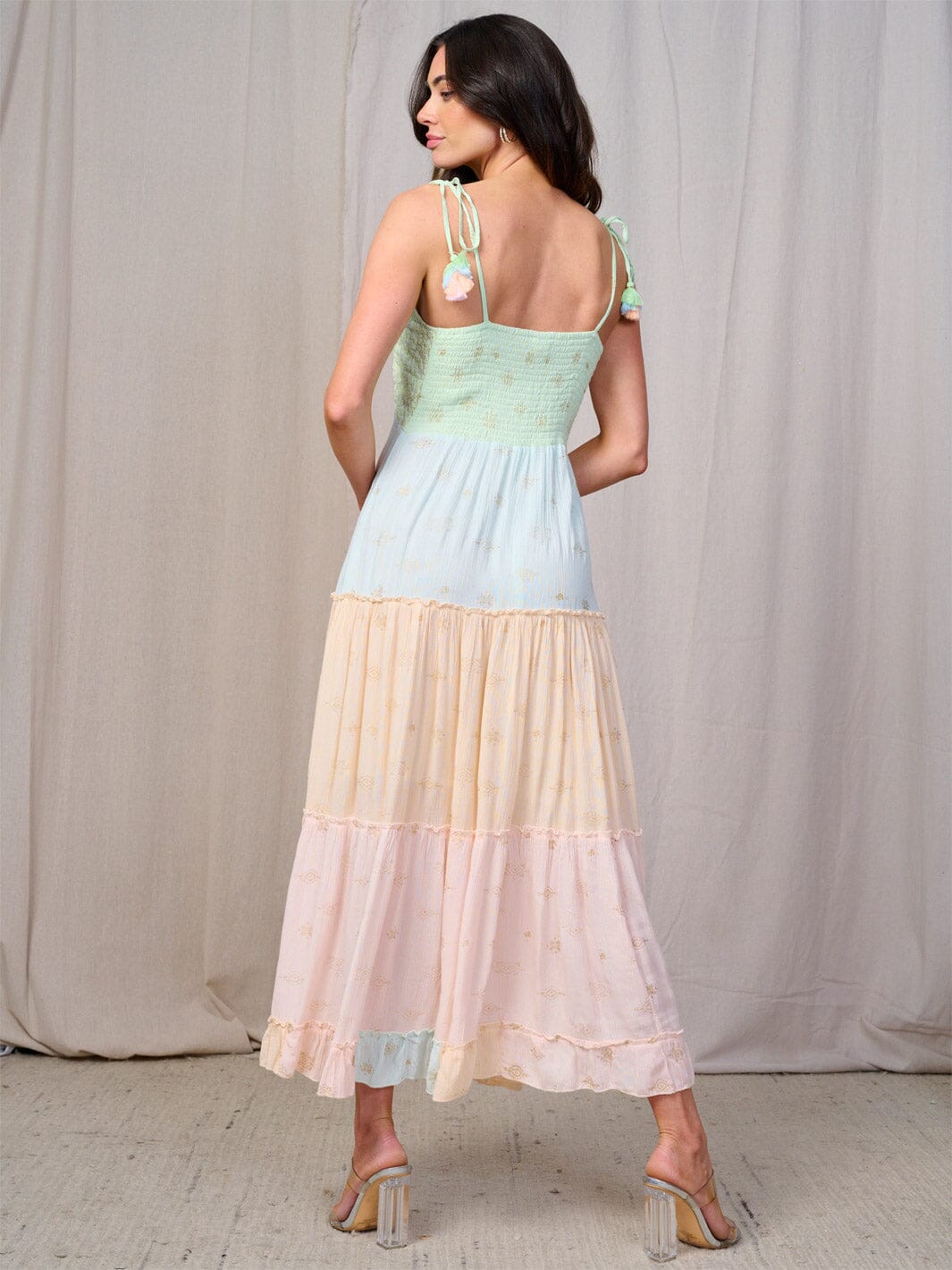 WOMEN'S SLEEVELESS V-NECK TIERED PRINT COLORBLOCK MAXI DRESS