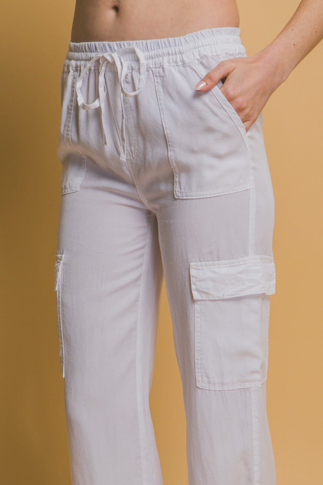 WOMEN'S ELASTIC WAIST SELF TIE CARGO POCKETS STRAIGHT LEG PANTS