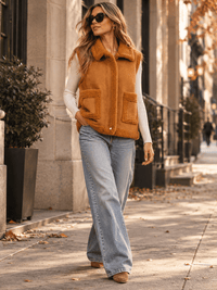 WOMEN'S SLEEVELESS ZIP UP FRONT POCKETS SHERPA CONTRAST VEST