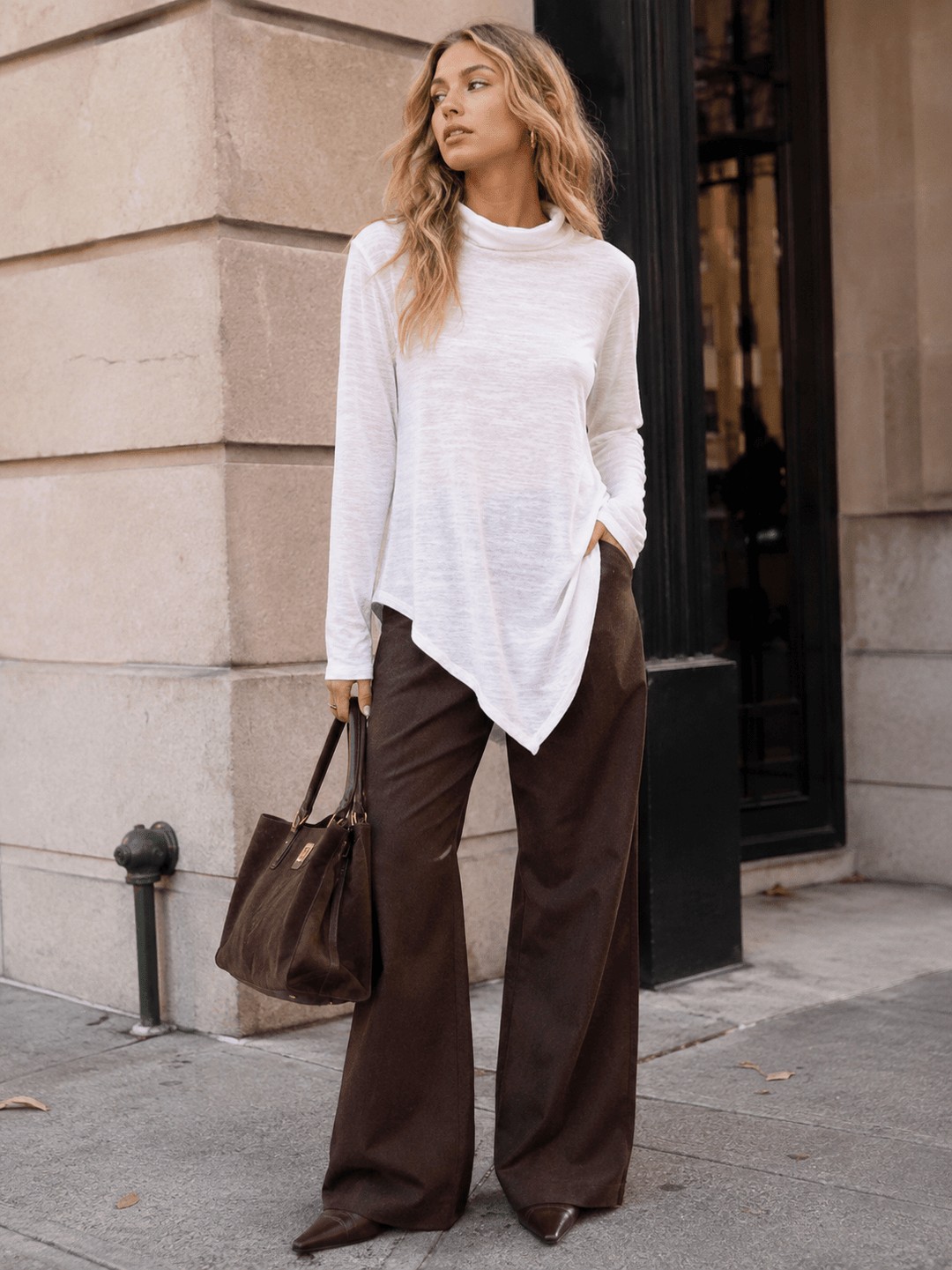 WOMEN'S LONG SLEEVE TURTLE NECK HIGH-LOW TOP