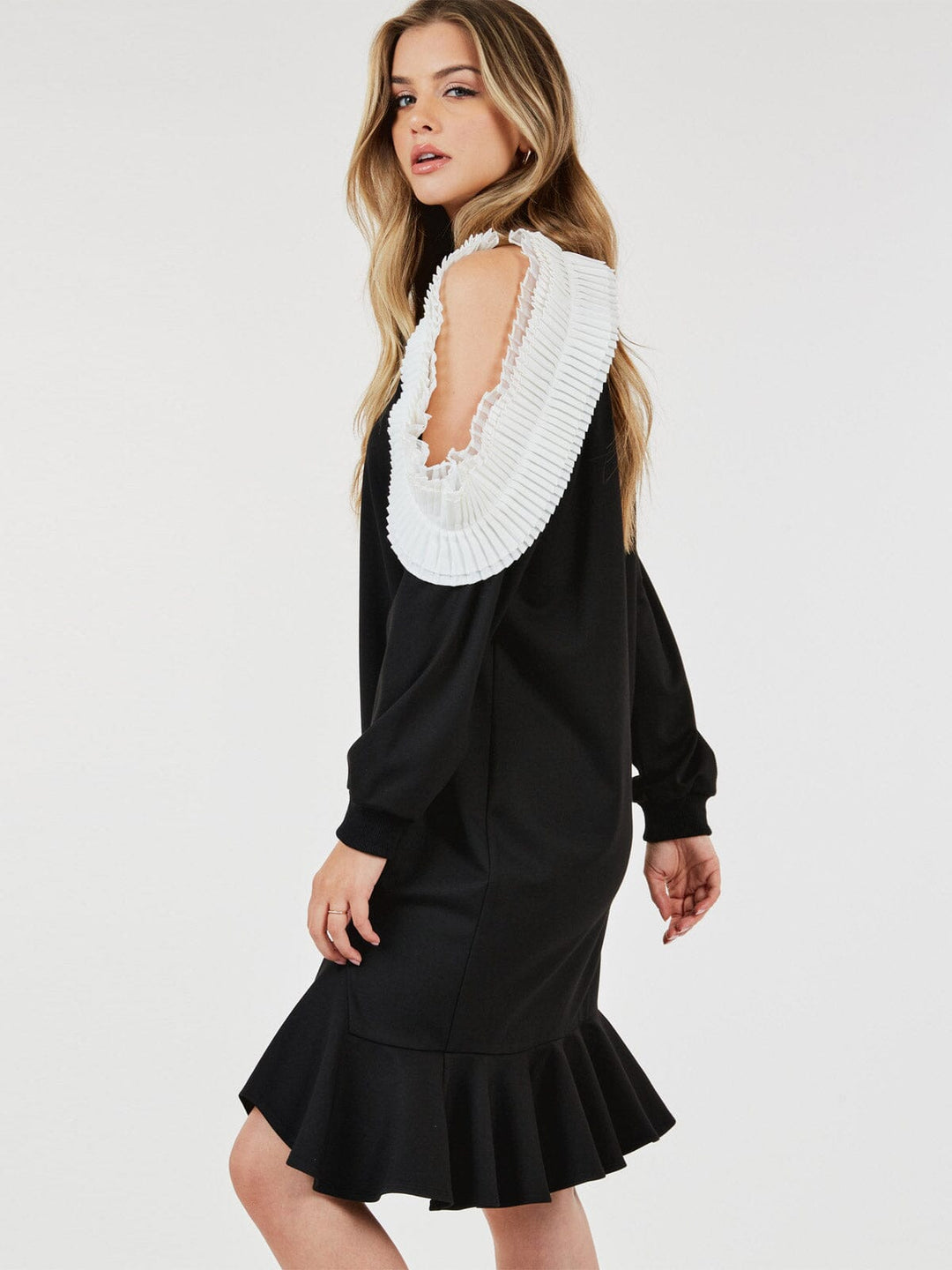 WOMEN'S LONG SLEEVE RUFFLE DETAILED COLORBLOCK MIDI DRESS