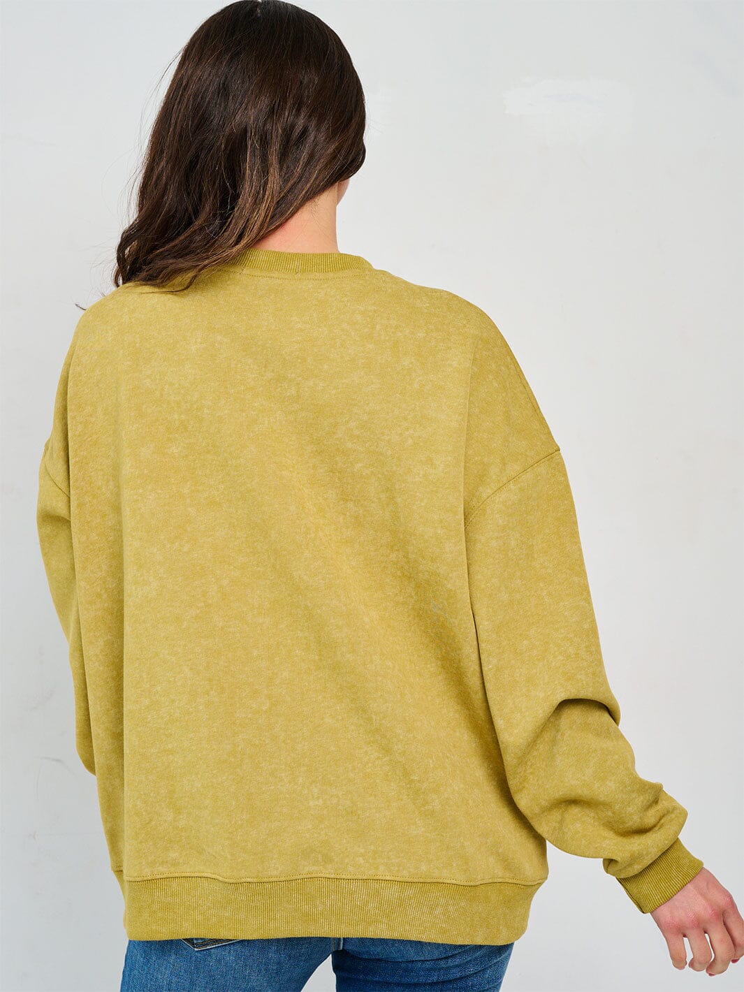 WOMEN'S LONG SLEEVE GRAPHIC STUDS PULLOVER SWEATER