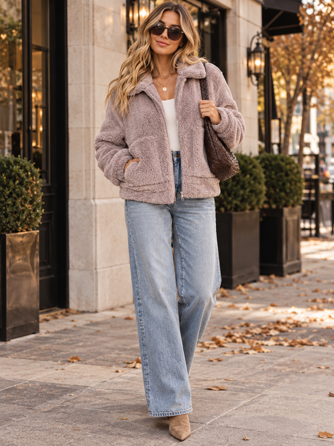 WOMEN'S LONG SLEEVE ZIPPER CLOSURE FRONT POCKETS SHERPA JACKET