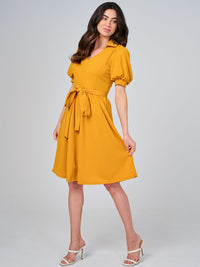 WOMEN'S SHORT SLEEVE ZIP UP ELASTIC WAIST SELF TIE MINI DRESS