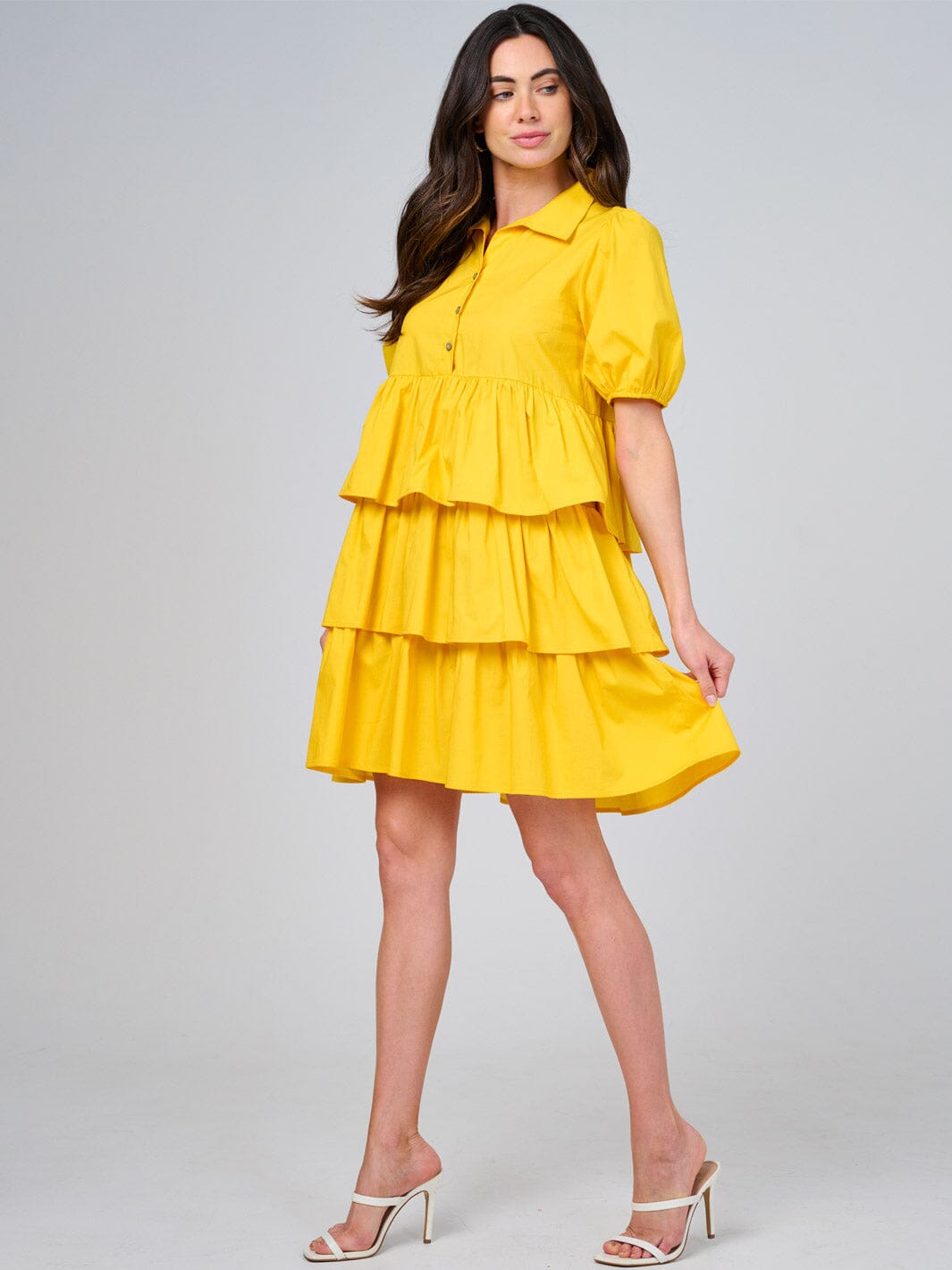WOMEN'S SHORT SLEEVE BUTTON CLOSURE RUFFLE TIERED MINI DRESS