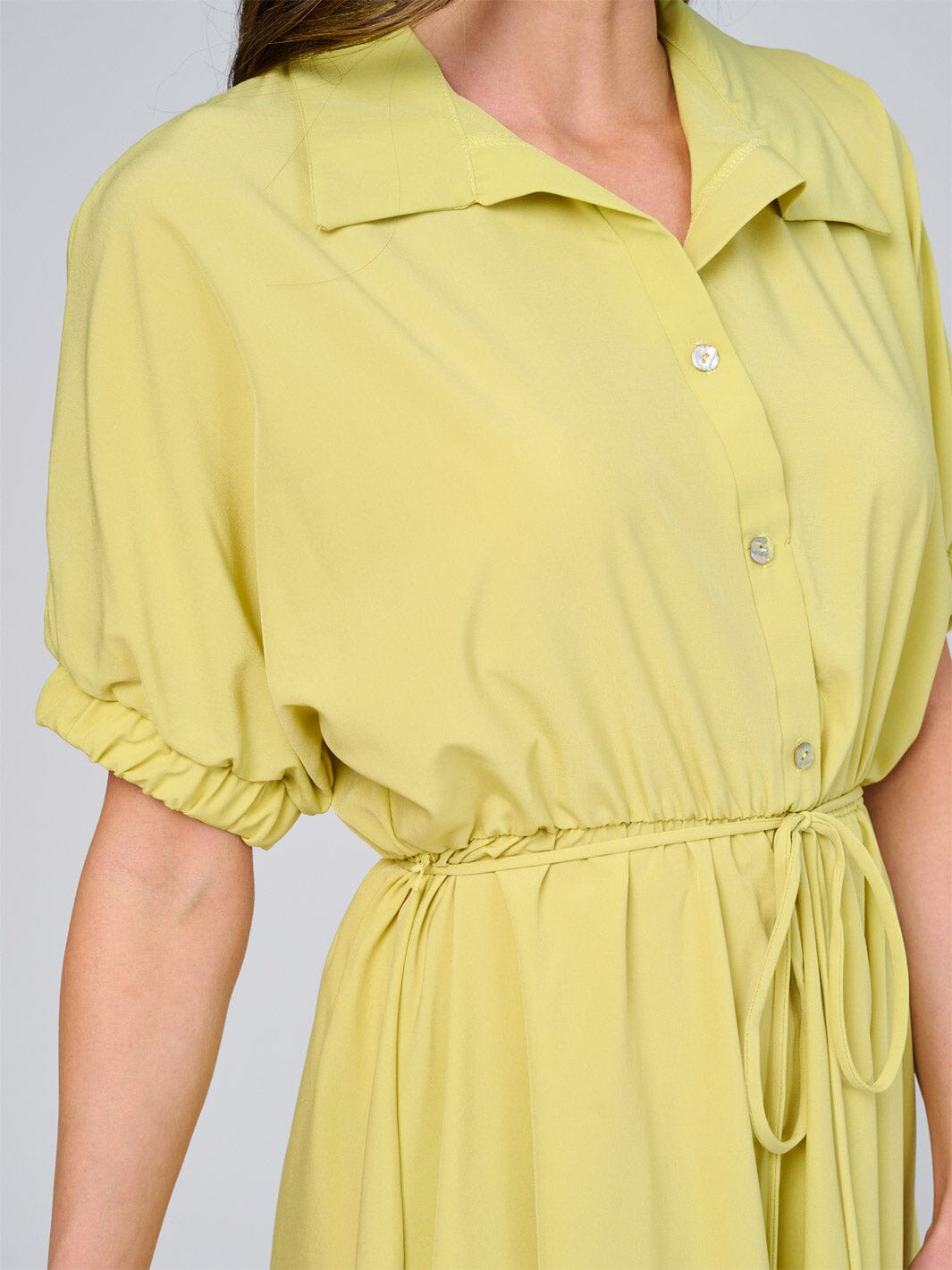 WOMEN'S SHORT SLEEVE BUTTON UP ELASTIC WAIST SELF TIE MINI DRESS