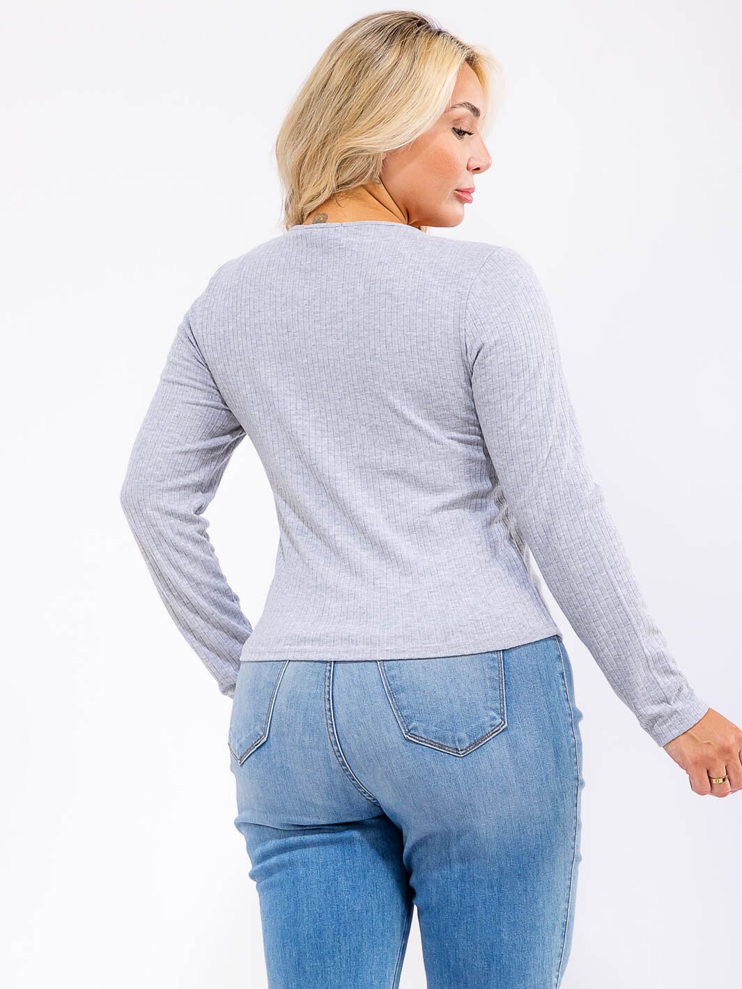 PLUS SIZE LONG SLEEVE RIBBED BASIC TOP