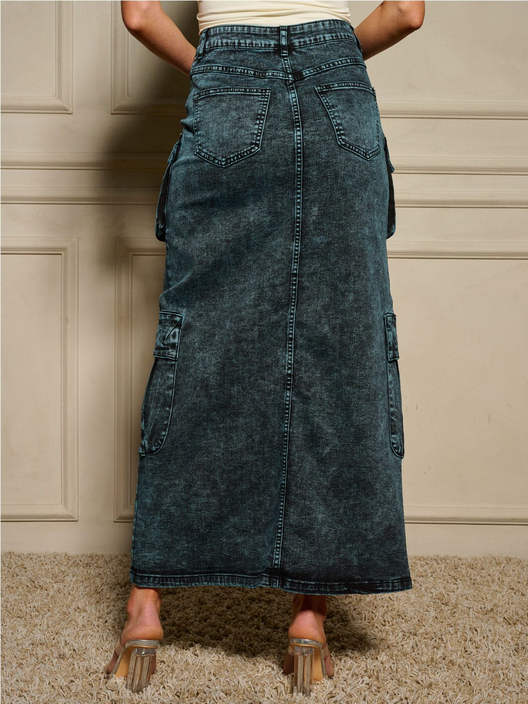 WOMEN'S BUTTON CLOSURE POCKETS FRONT SLIT DENIM WASHED MAXI SKIRT