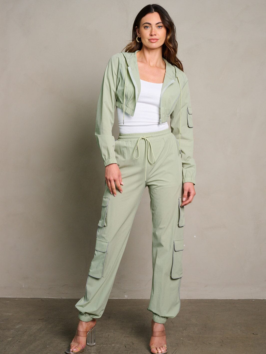 WOMEN'S LONG SLEEVE CROP JACKET & ELASTIC WAIST PANTS CARGO 2PC. SET