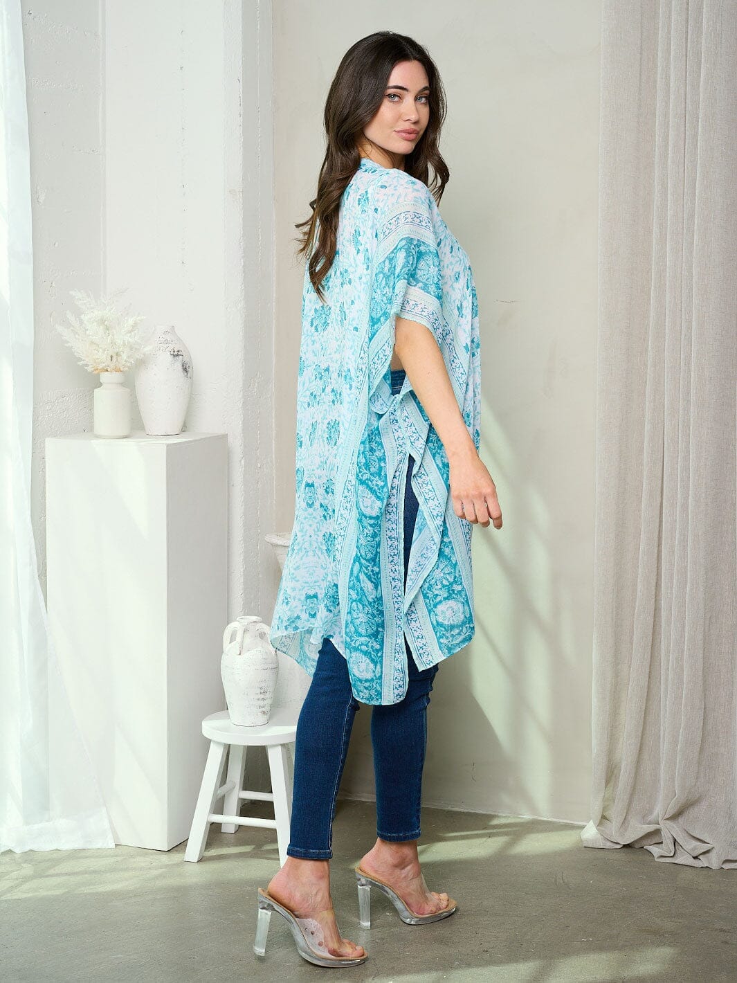 WOMEN'S SHORT SLEEVE OPEN FRONT FLORAL PRINT KIMONO