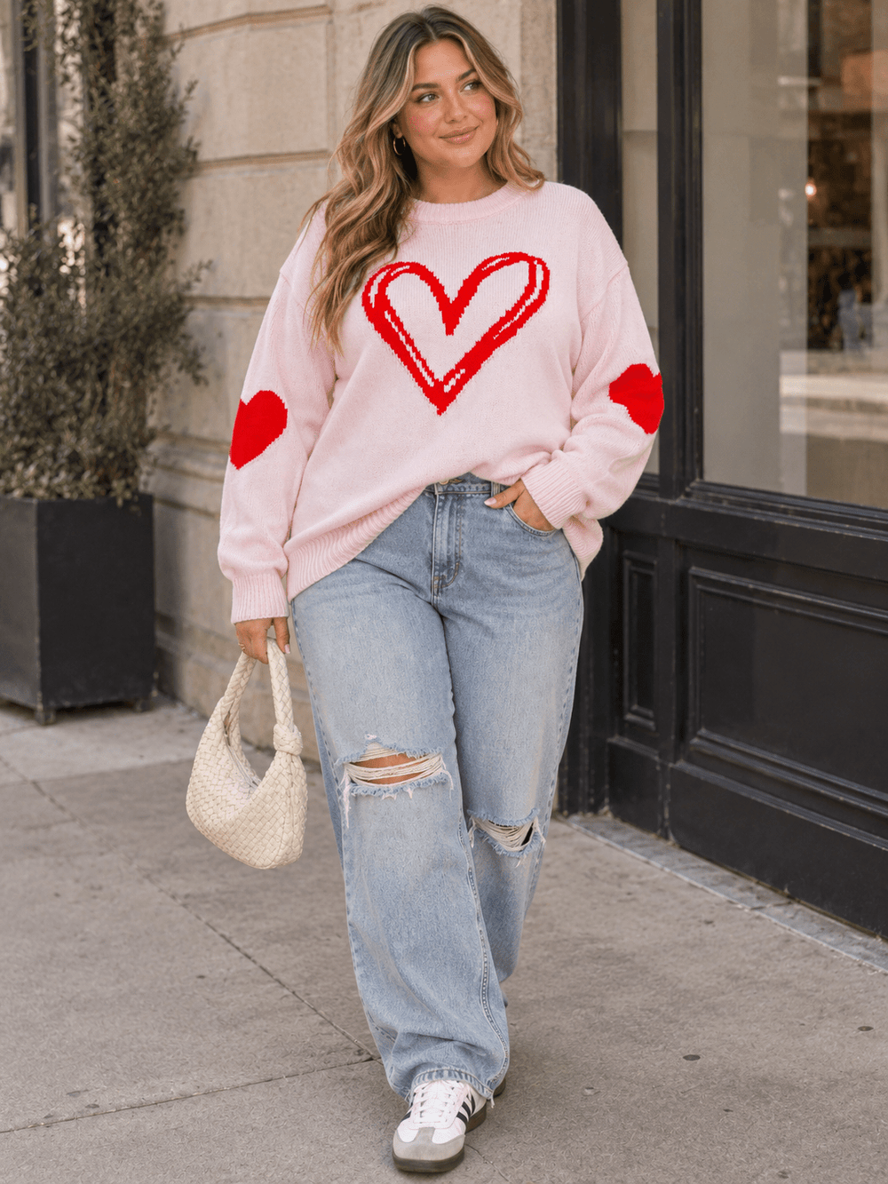 PLUS SIZE LONG SLEEVE HEARTS GRAPHIC PULLOVER SWEATER