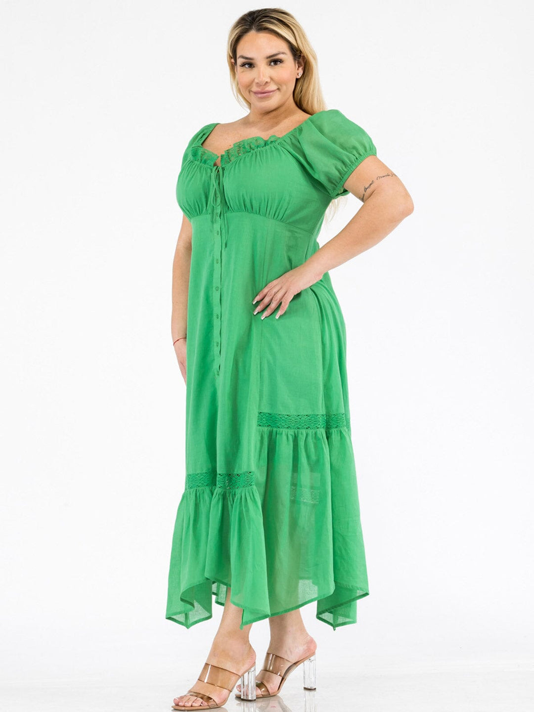 PLUS SIZE SHORT SLEEVE OFF SHOULDER SMOCK FIT & FLARE MAXI DRESS