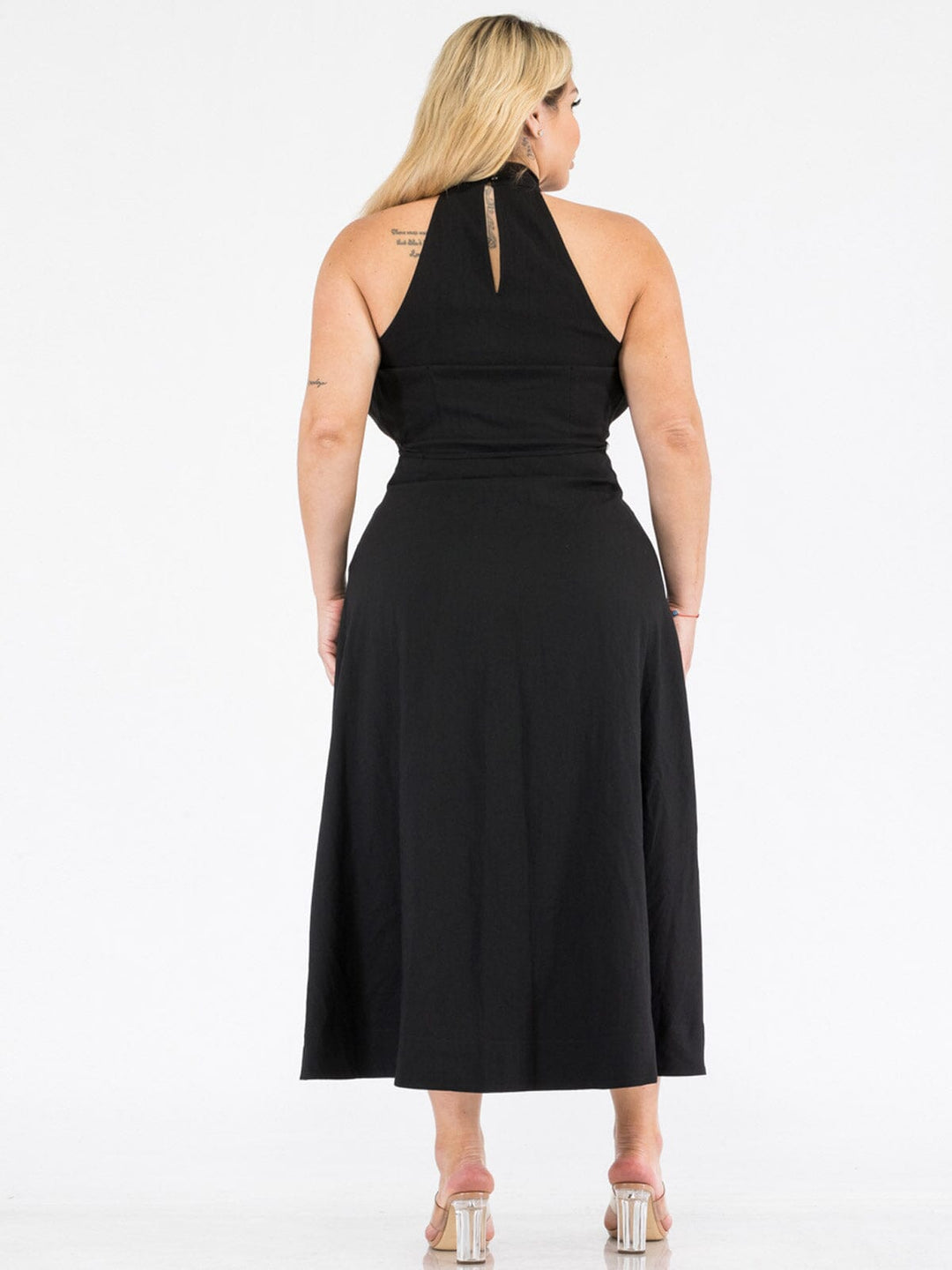 PLUS SIZESLEEVELESS V-NECK SURPLICE SELF TIE MAXI DRESS